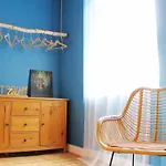 Secret Hideaways Wood Mit Kinderzimmer Messe L L Flughafen L Hbf