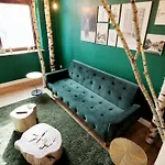 Wood Mit Kinderzimmer I Messe L L Flughafen L Hbf *