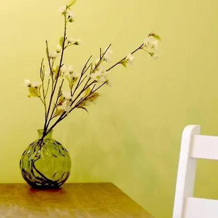 Wood Lodge Mit Kinderzimmer I Messe L City L Flughafen L Hbf