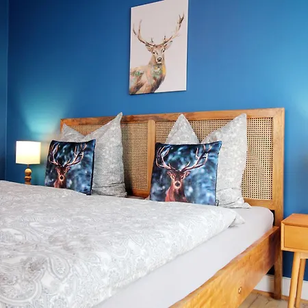 Apartment Wood Lodge Mit Kinderzimmer I Messe L City L Flughafen L Hbf