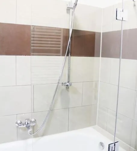 Apartment Secret Hideaways Wood Mit Kinderzimmer Messe L L Flughafen L Hbf Duisburg