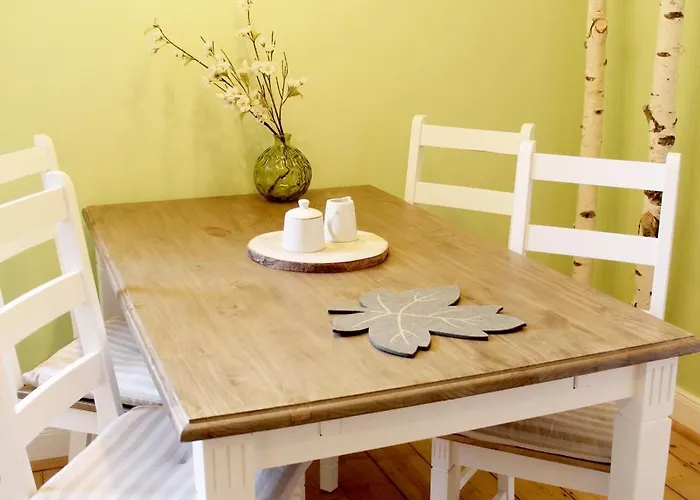 Apartment Secret Hideaways Wood Mit Kinderzimmer Messe L L Flughafen L Hbf Duisburg